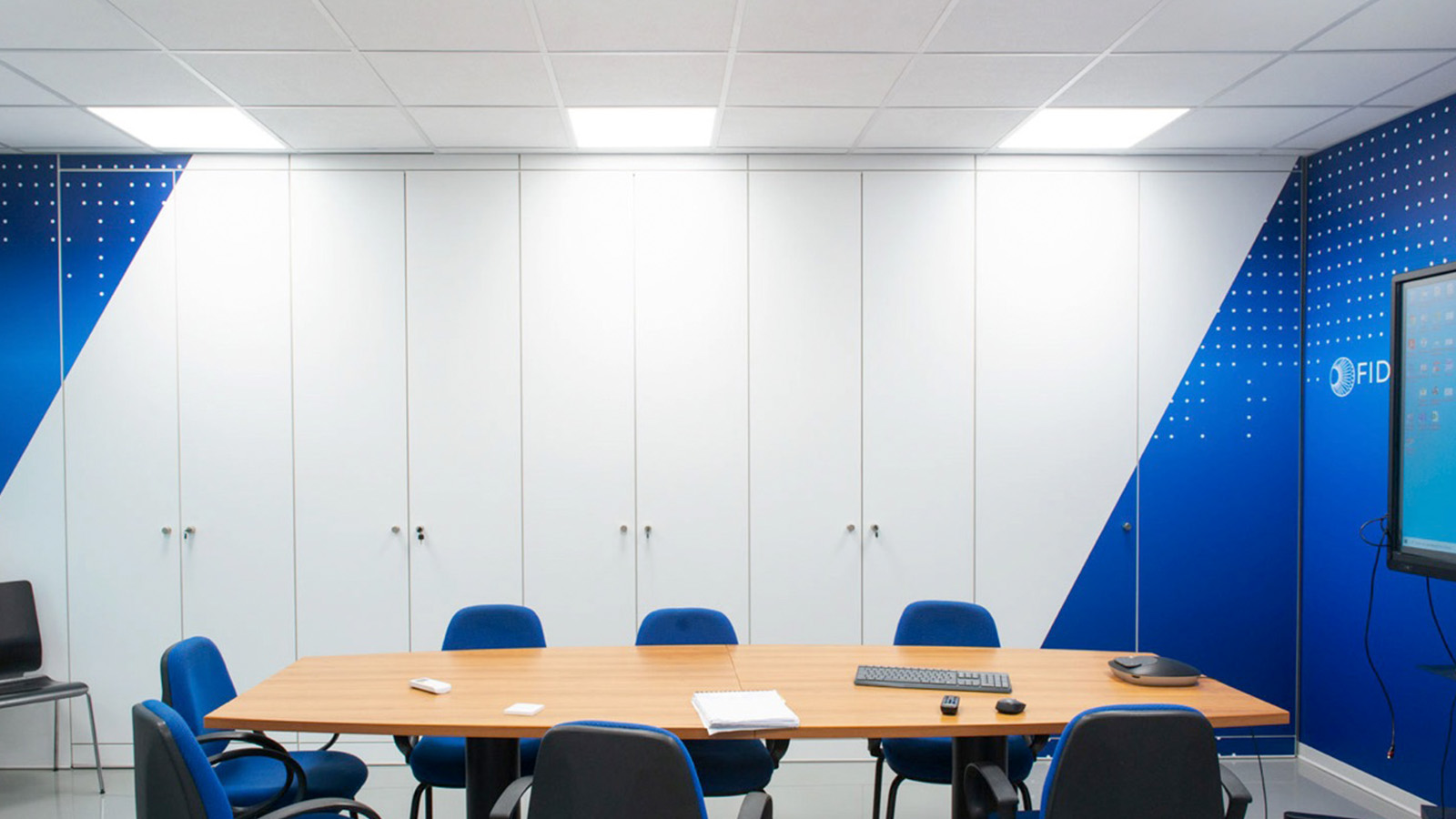 Pareti attrezzate per MEG Industry