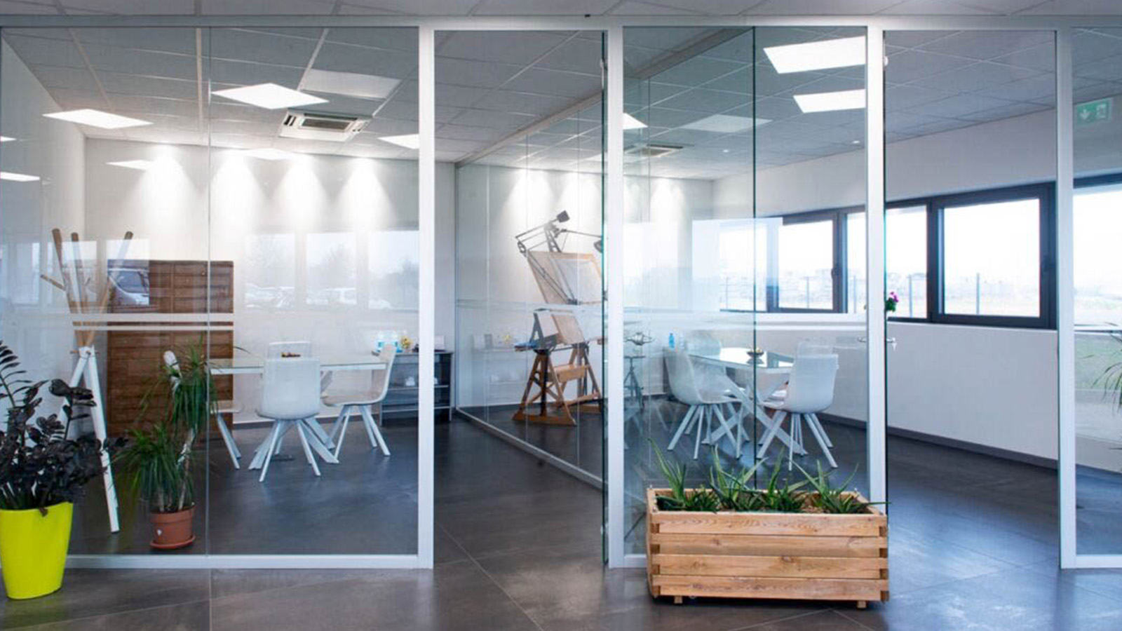 pareti vetrate uffici per Robbie Group