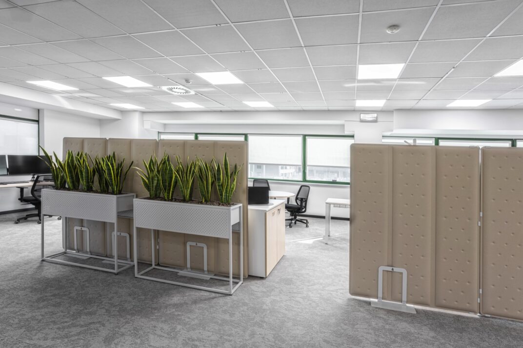 Progetto contract sviluppato per Air Dolomiti, per migliorare il comfort acustico