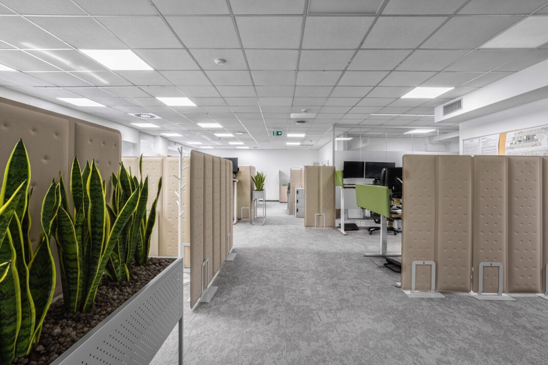 Progetto contract sviluppato per Air Dolomiti, per migliorare il comfort acustico